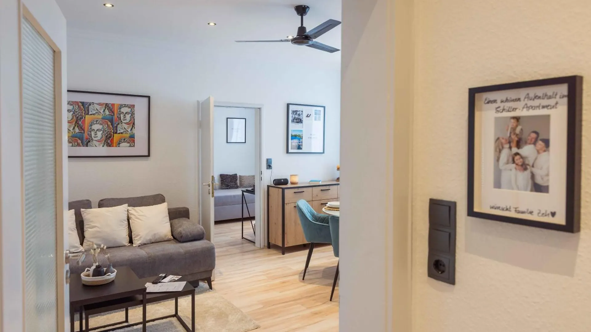 Schillerapartment Hof, Kueche, 24H Digital-Checkin, Parkplatz, Wlan250Mbit Hof  0*, Hof (Bavaria)