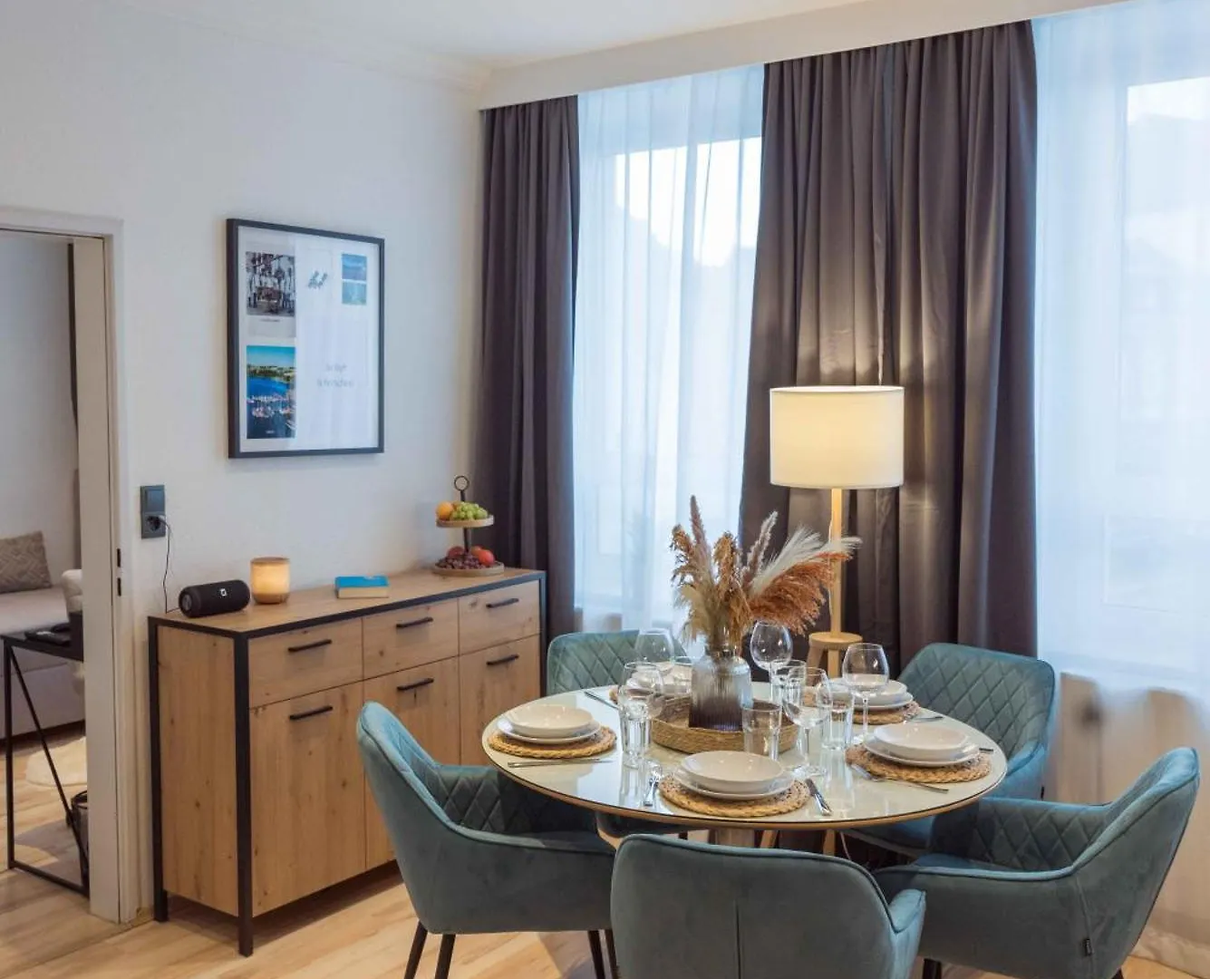 Apartment Schillerapartment Hof, Kueche, 24H Digital-Checkin, Parkplatz, Wlan250Mbit Hof  Deutschland